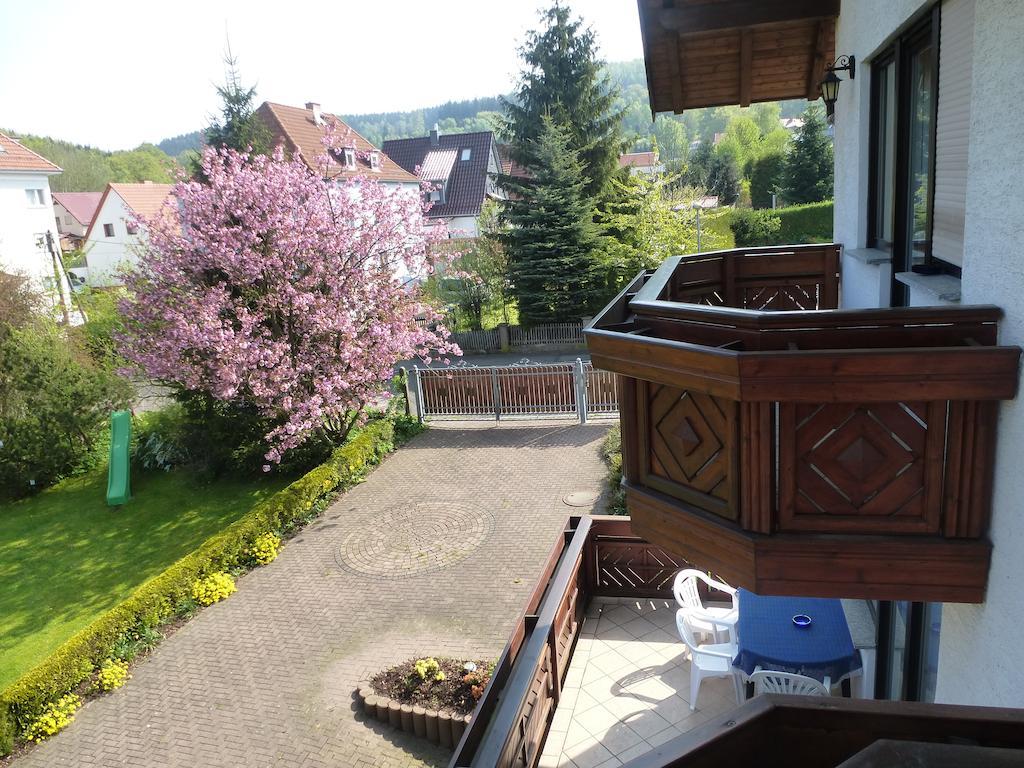 Gaestehaus Regina Ruhla Exteriör bild